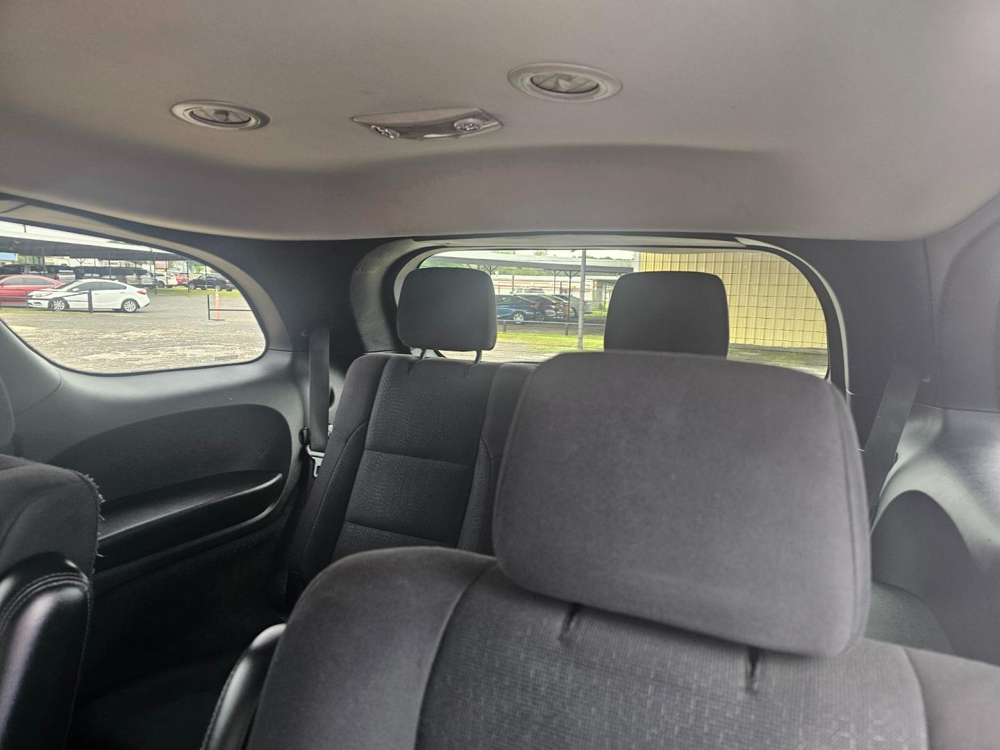 2013 GRAY Dodge Durango SXT RWD (1C4RDHAG2DC) with an 3.6L V6 DOHC 24V engine, 5-Speed Automatic transmission, located at 533 S Seven Points BLVD, Seven Points, TX, 75143, (430) 255-4030, 32.313999, -96.209351 - Photo#6